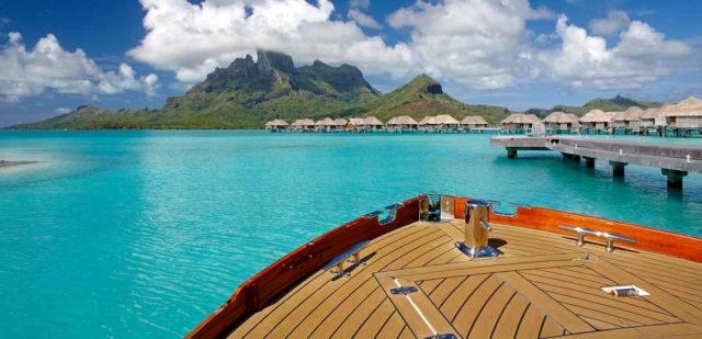 Arriving on the Four Seasons transfer boat from the airport