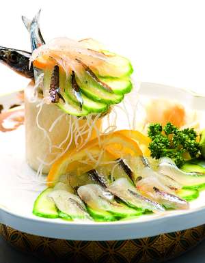 Moscow sushi bar Sayori sashimi at Misato.
