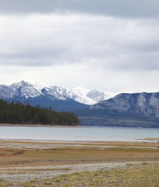 Tagish Lake: Ultimate Canadian Wilderness