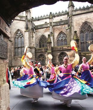 The ultimate Edinburgh Festival survival guide