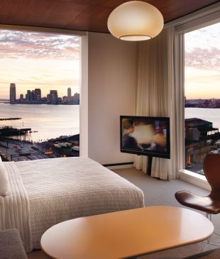 Review: The Standard High Line, NYC