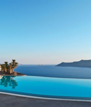 World’s 10 Sexiest Swimming Pools
