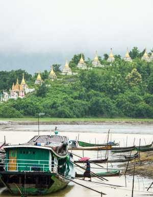 28 Buddhists stupas on the hillside at Ma Sein, overlooking Chindwin River.
