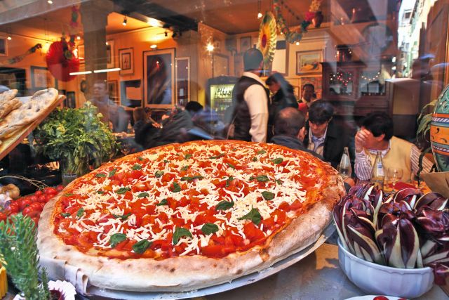 Simple pizza flavours are best in Italy.