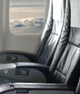 How to score a better plane seat, for free