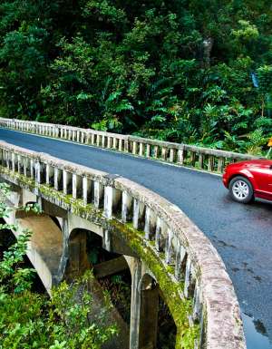 Scenic drive to Hana, Hawai'i.