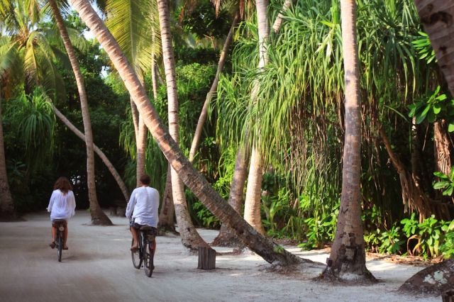 Cycling Maldives Soneva Fushi eco chic stays