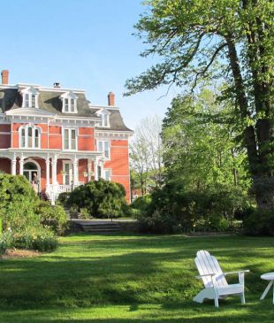 The quirky Canadian towns you’ll want to take a detour for