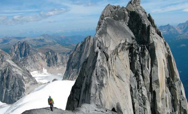 heli-hiking chopper extreme bugaboos british columbia helicopter Bugaboo Provincial Park