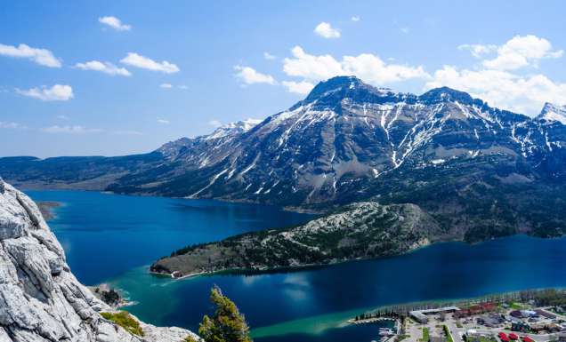Waverton Lakes National Park Alberta Bears hump hike
