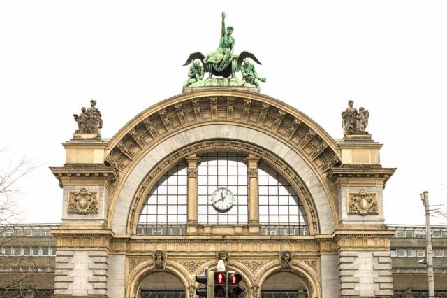 Lucerne train station