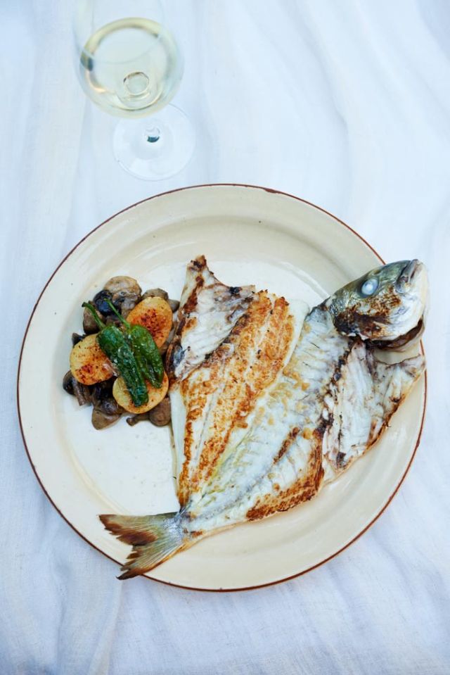 spain eat Cadaqués