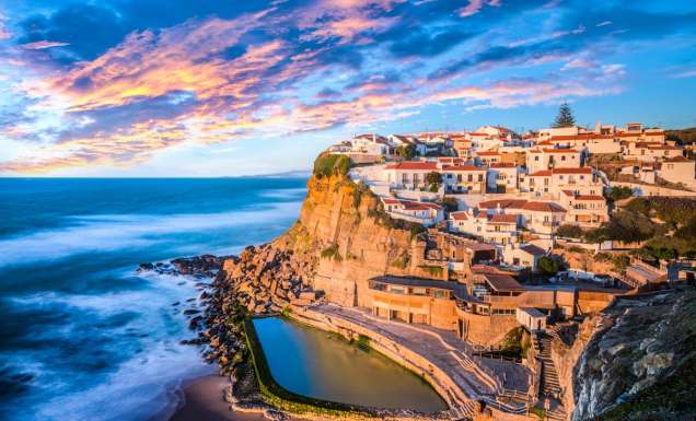 Azenhas do Mar in Sintra, Portugal