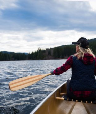 Ladies, 8 things to know before travelling solo in Canada