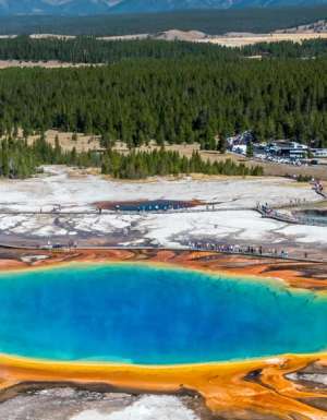 Yellowstone USA National Park