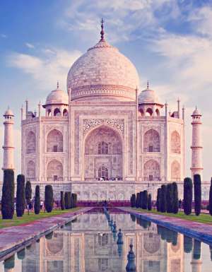 Experience the Taj Mahal with Webjet