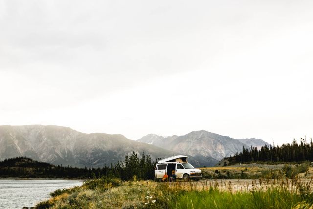 Road trip RV Yukon camping