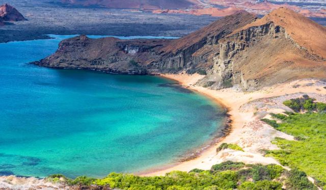Galapagos island fauna flora sights travel adventure