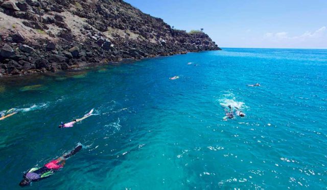 Galapagos island fauna flora sights travel adventure