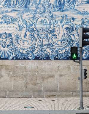 Blue azulejos tiles Capela das Almas Porto