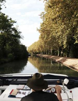 French cruise boats towns canals train trips tour