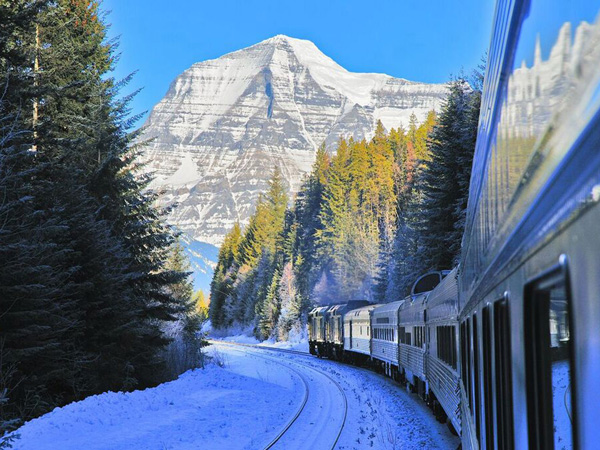 Canadian Train