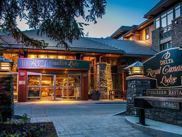 Delta Banff Royal Canadian Lodge