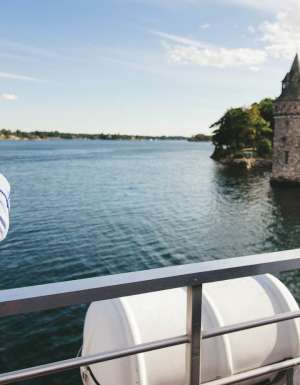 Cruise among the Palaces and Palisades of Canada’s glorious Thousand Islands