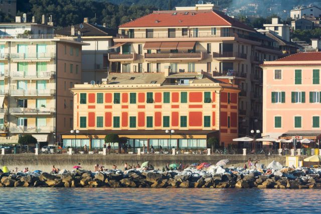 Cinque Terre and Levanto van vanlife campervan Italy sites towns food