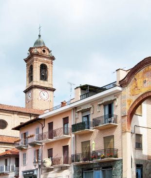 Piemonte by van: hunting truffles, Nutella and Italian reds