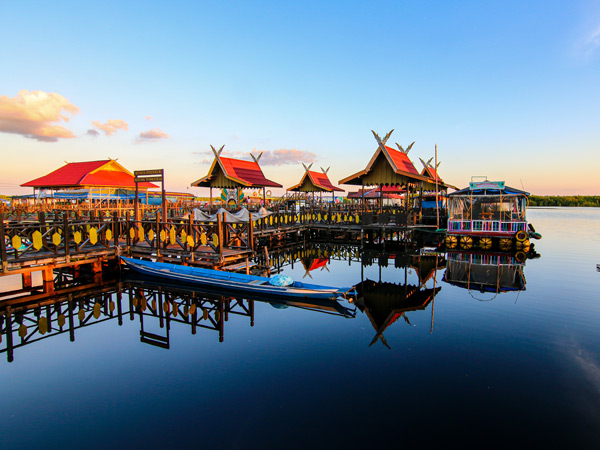 Kereng Bangkirai Village, Kalimantan,