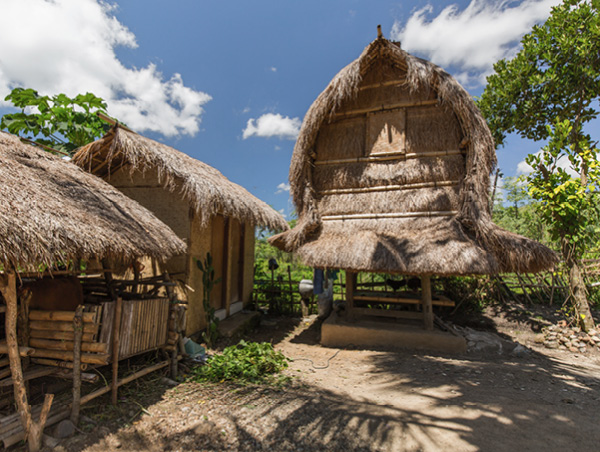 Bali beach hut