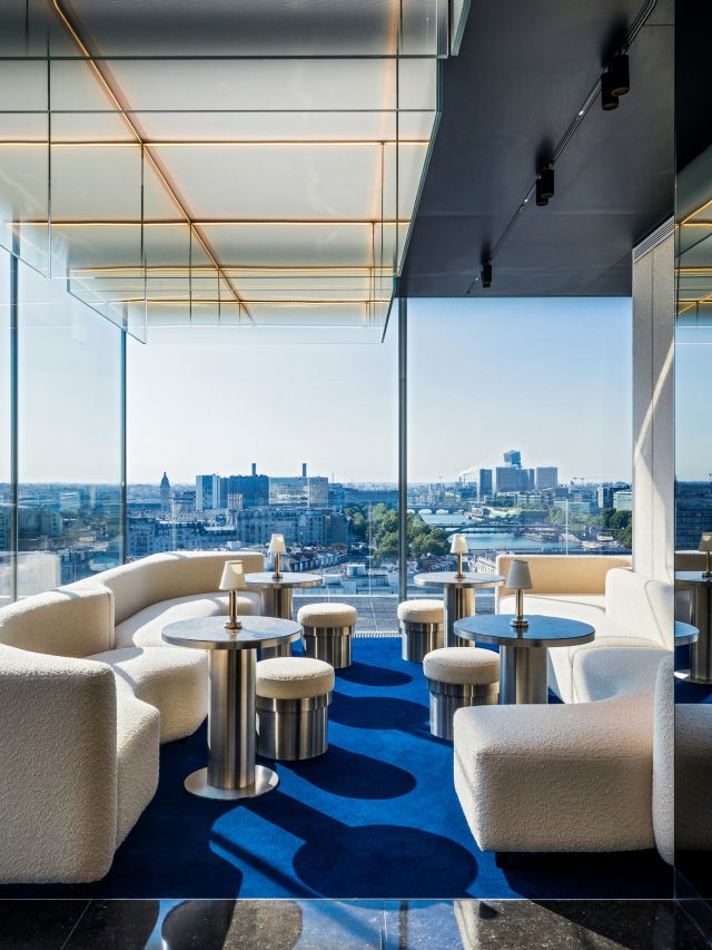 the interior of Bonnie Paris - The Bar