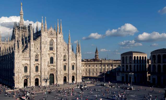 Milan Piazza Duomo