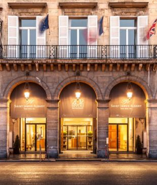 Review: Saint James Albany Paris