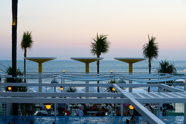 Tropicola Beach Club
