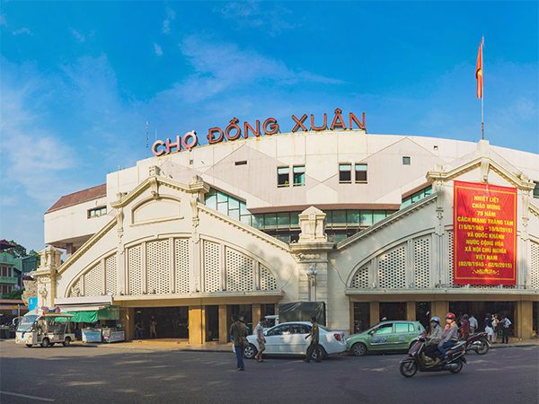 Dong Xuan Market Hanoi