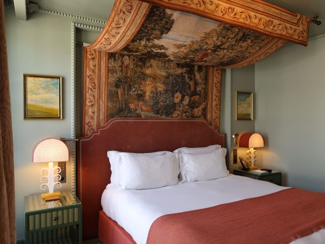 the Le Grand Mazarin suite