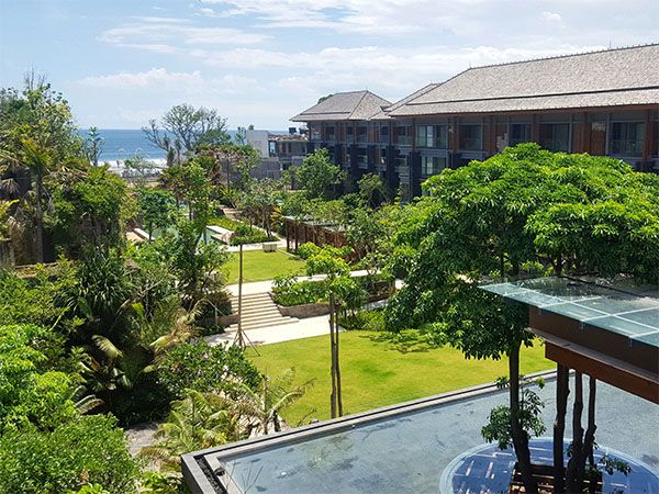 A birds eye view over Hotel Indigo's rear