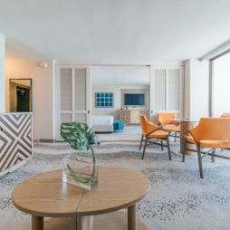 Waikiki Beachcomber by Outrigger