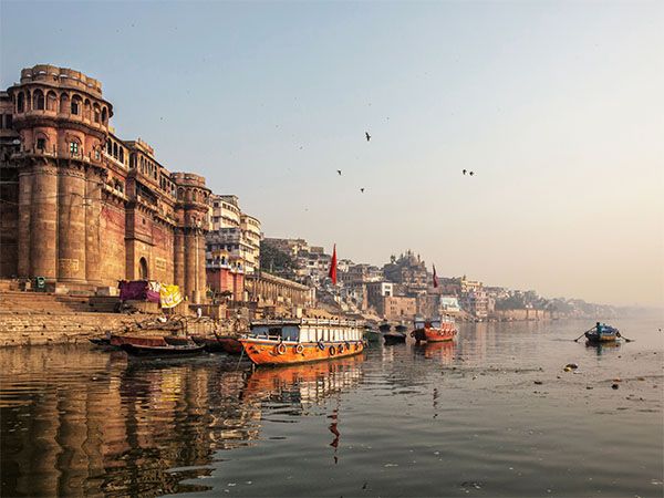Life along the Ganges river