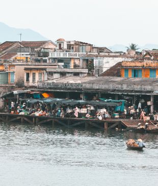 How to navigate Hoi An’s best restaurants and food stalls