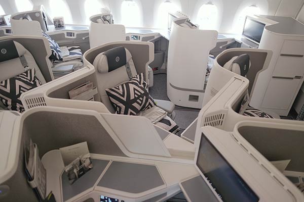 Super Diamond seats Business Class Fiji Airways A350