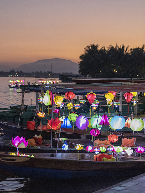 lanters and night boat vietnam