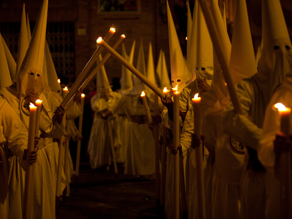 Semana-Santa-–-Seville