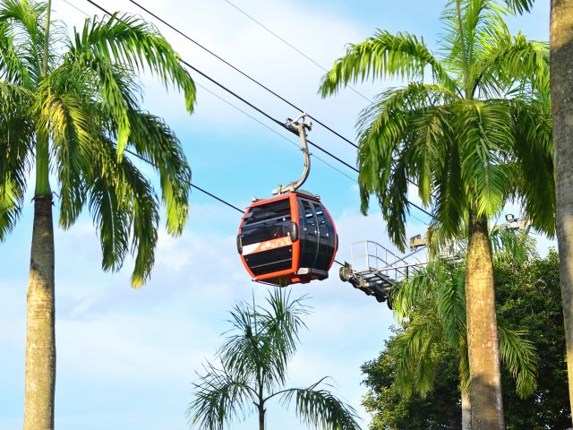 the Singapore Cable Car, Sentosa