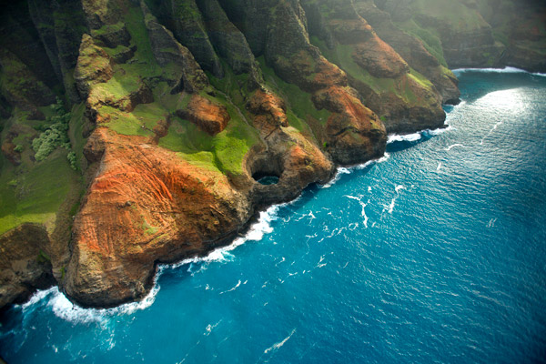 Napoli coastline of the island of Kauai