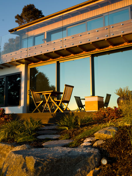 Lee Nelson House Split Apple (Image: Daniel Allen)