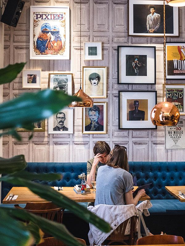 Lisbon cafe