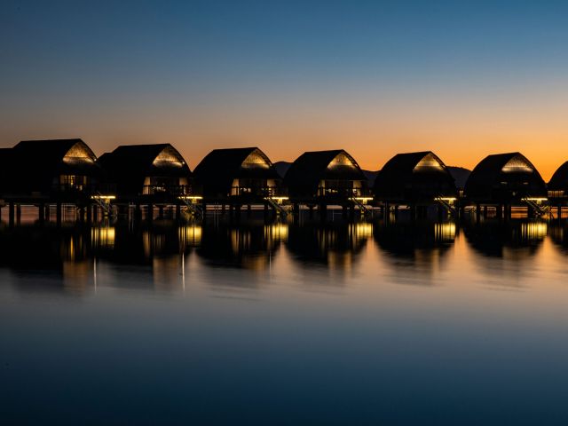 overwater bungalows at Fiji Marriott Resort Momi Bay